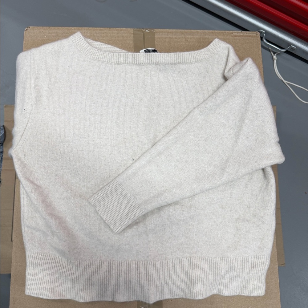 Aritzia Cream Crew Neck Sweater